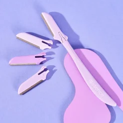Essence Brow Former