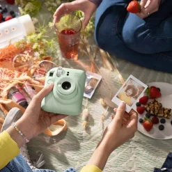 Fujifilm instax Mini 12 Camera