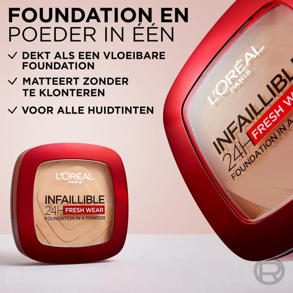 L'Oréal Paris Infaillible 24H Fresh Wear 220 Sand Foundation in a Powder
