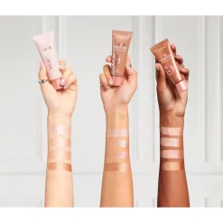 L'Oréal Paris Lumi Glotion 902 Light Glow Natural Glow Enhancer